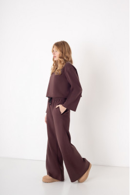 Костюм жіночий